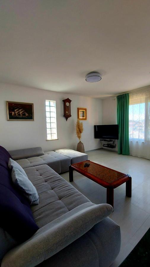 Apartment Sun View Mali Lošinj Buitenkant foto